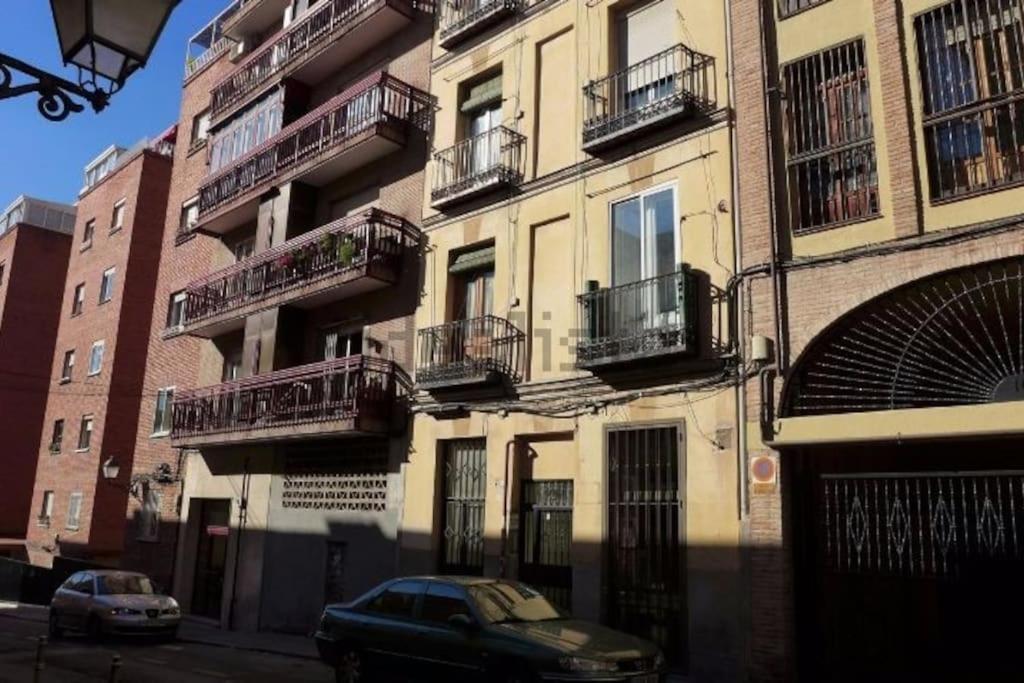 San Bernabe, Apartamento Para 2 En Las Vistillas Junto A Metro Puerta De Toledo 马德里 外观 照片
